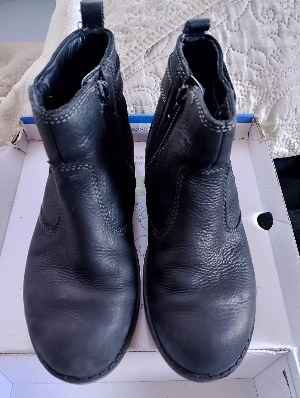 Ботинки детские 34-35 размер