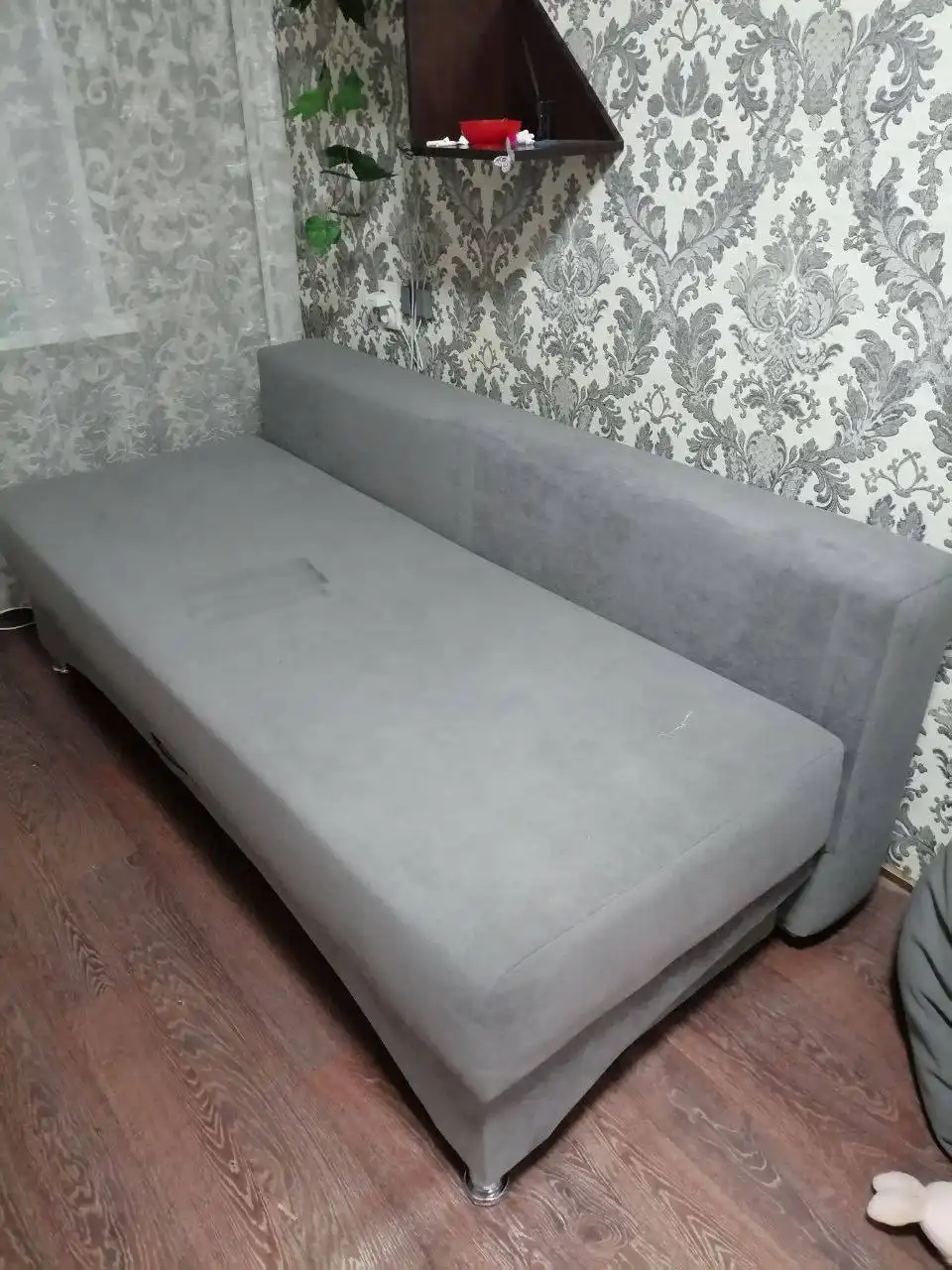 Продам диван в хорошем состоянии