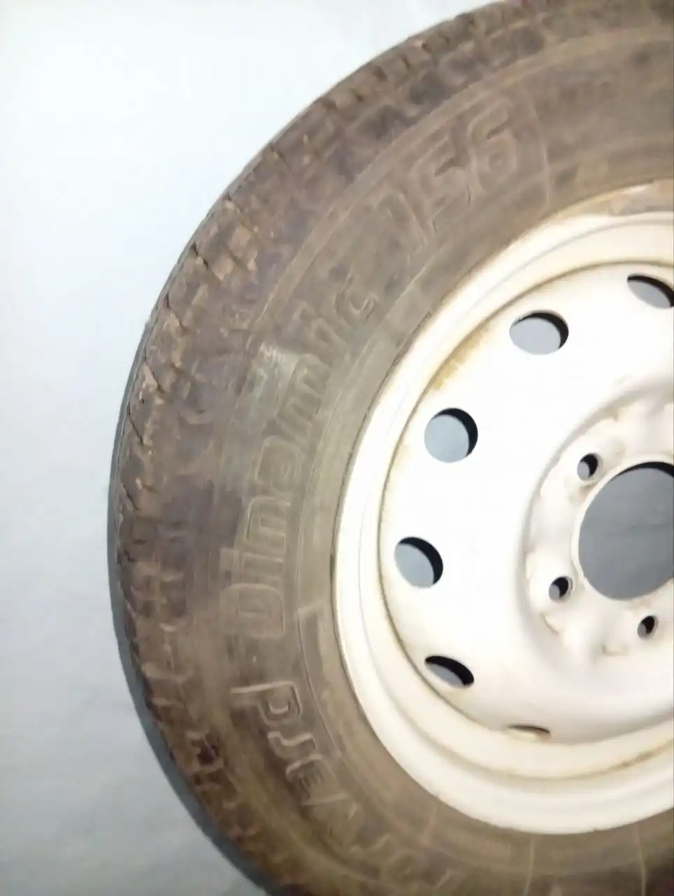 Продам колёса на Ниву в хорошем состоянии