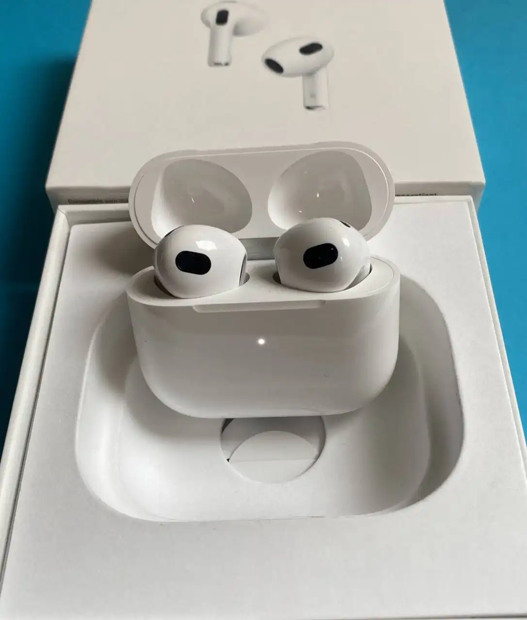 Продам наушники Apple AirPods 3 реплика