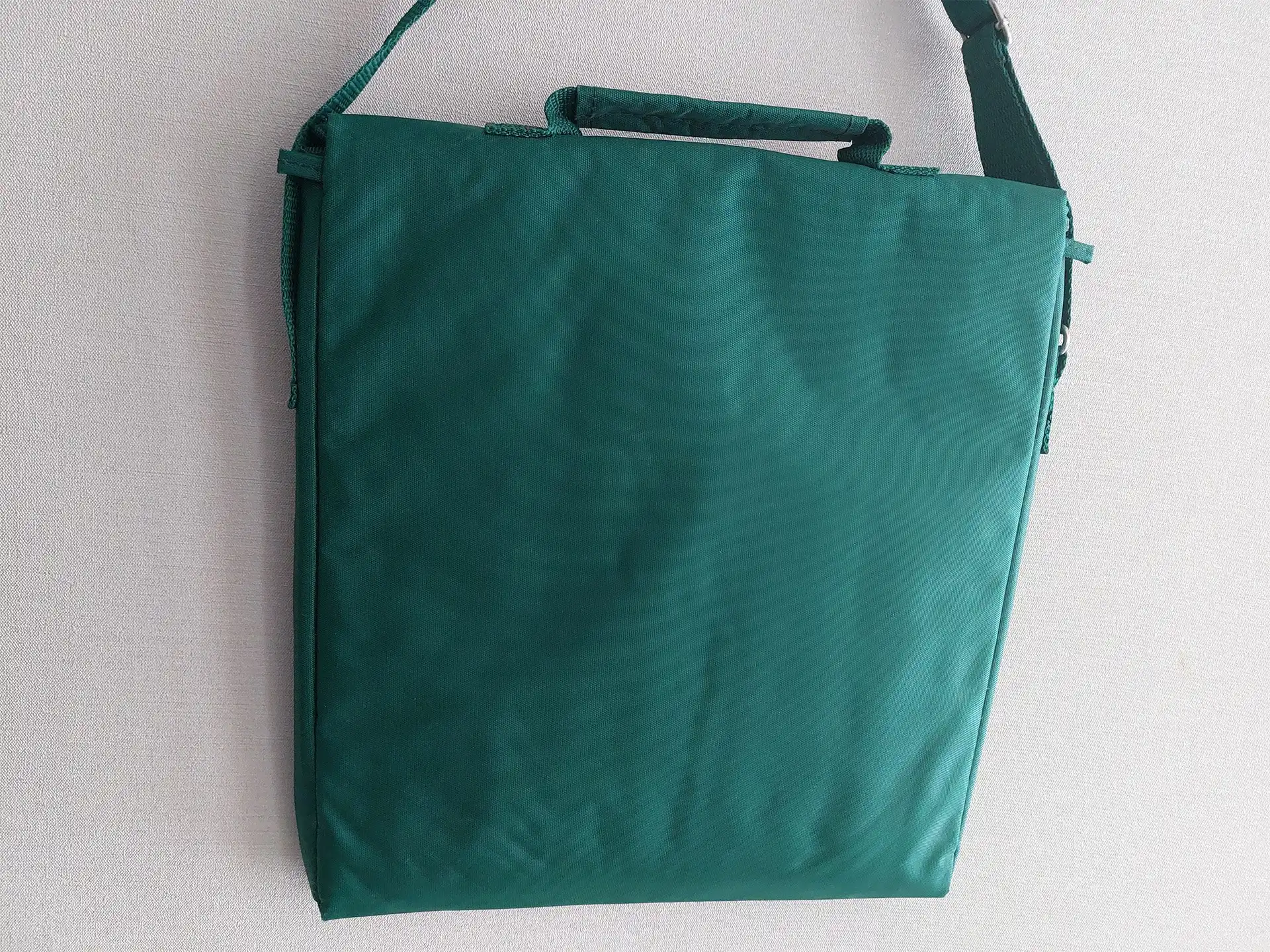 Сумка для ноутбука и документов с креплениями