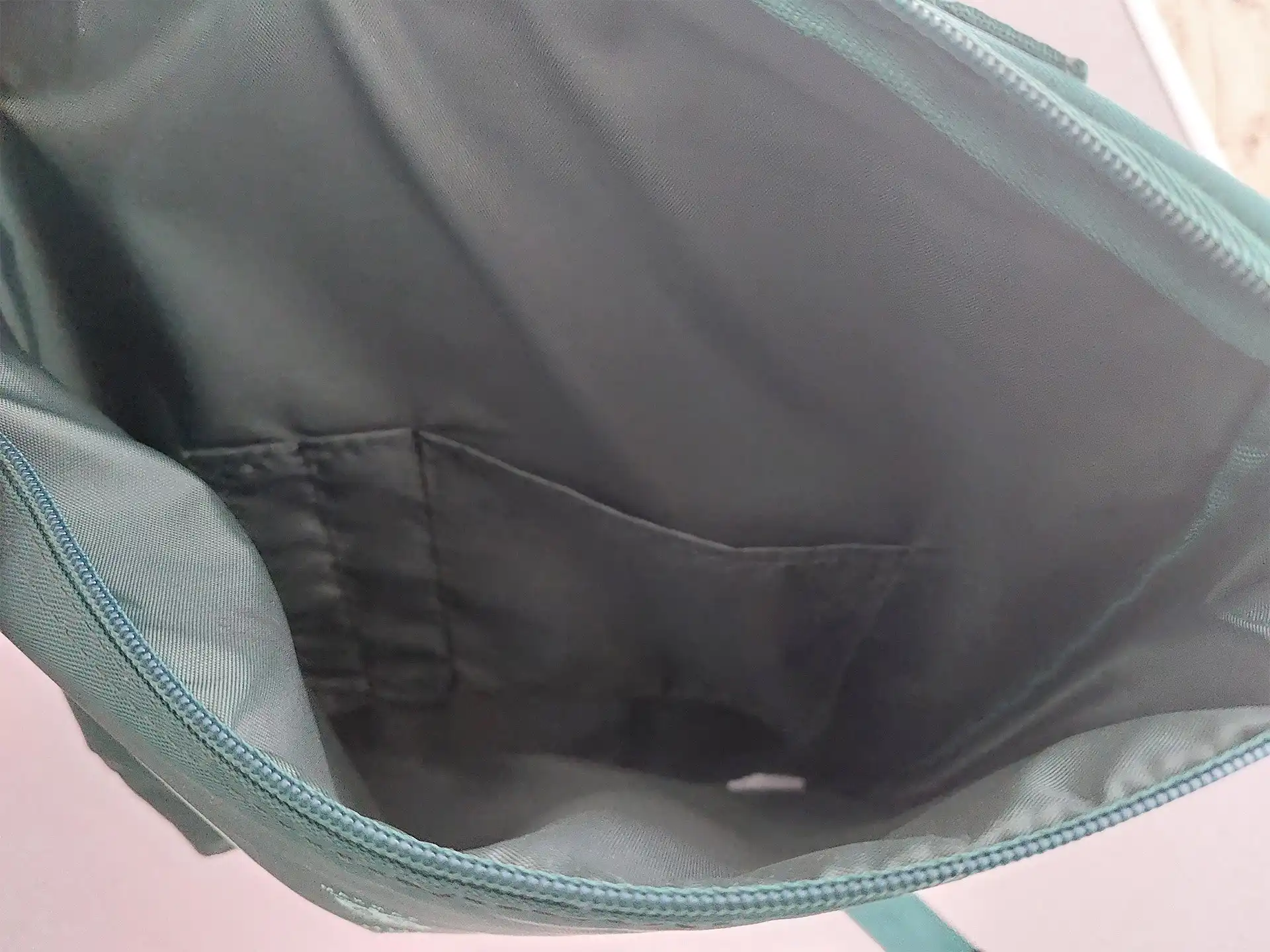 Сумка для ноутбука и документов с креплениями