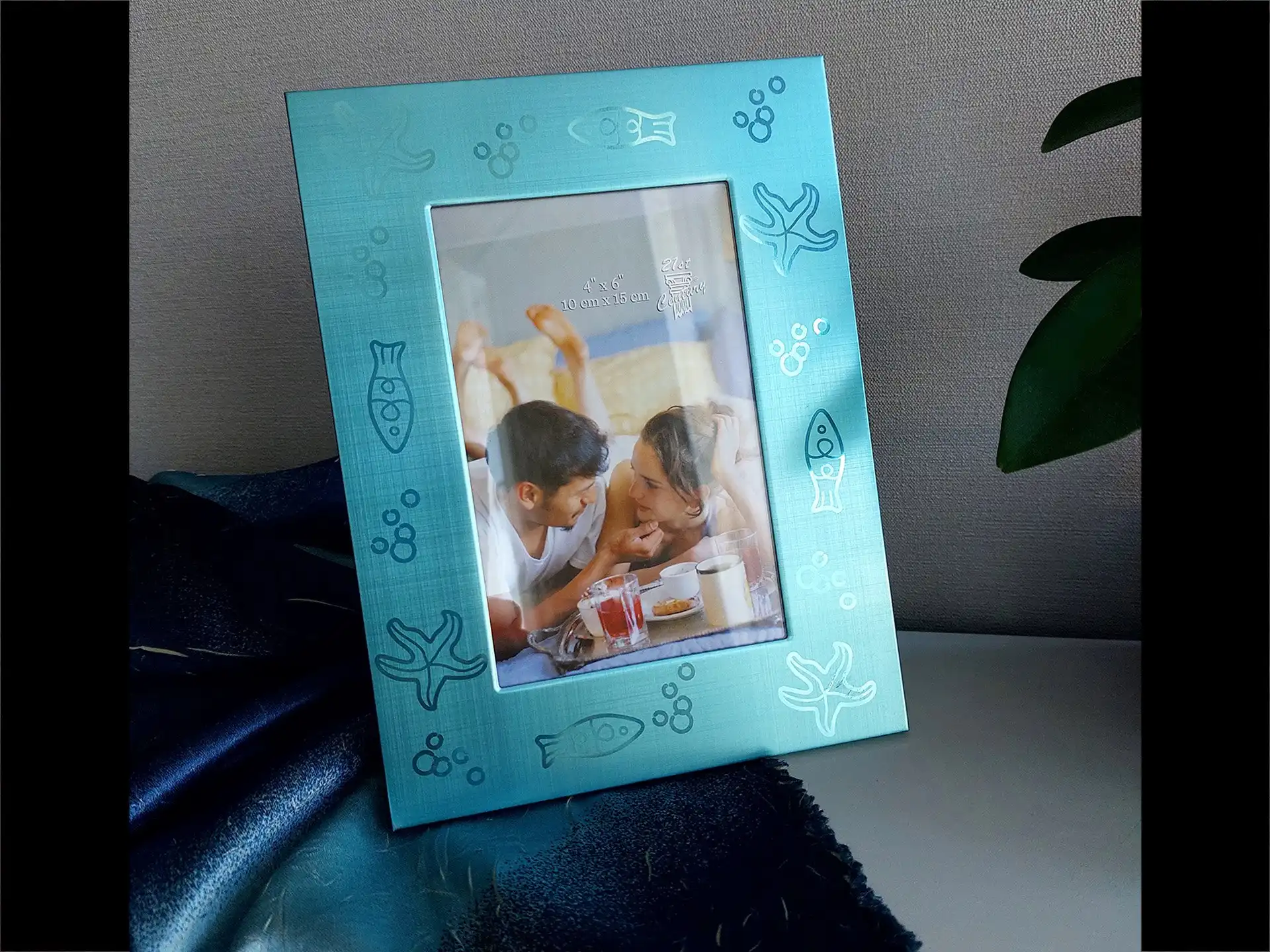 Продажа новых настольных и настенных фоторамок