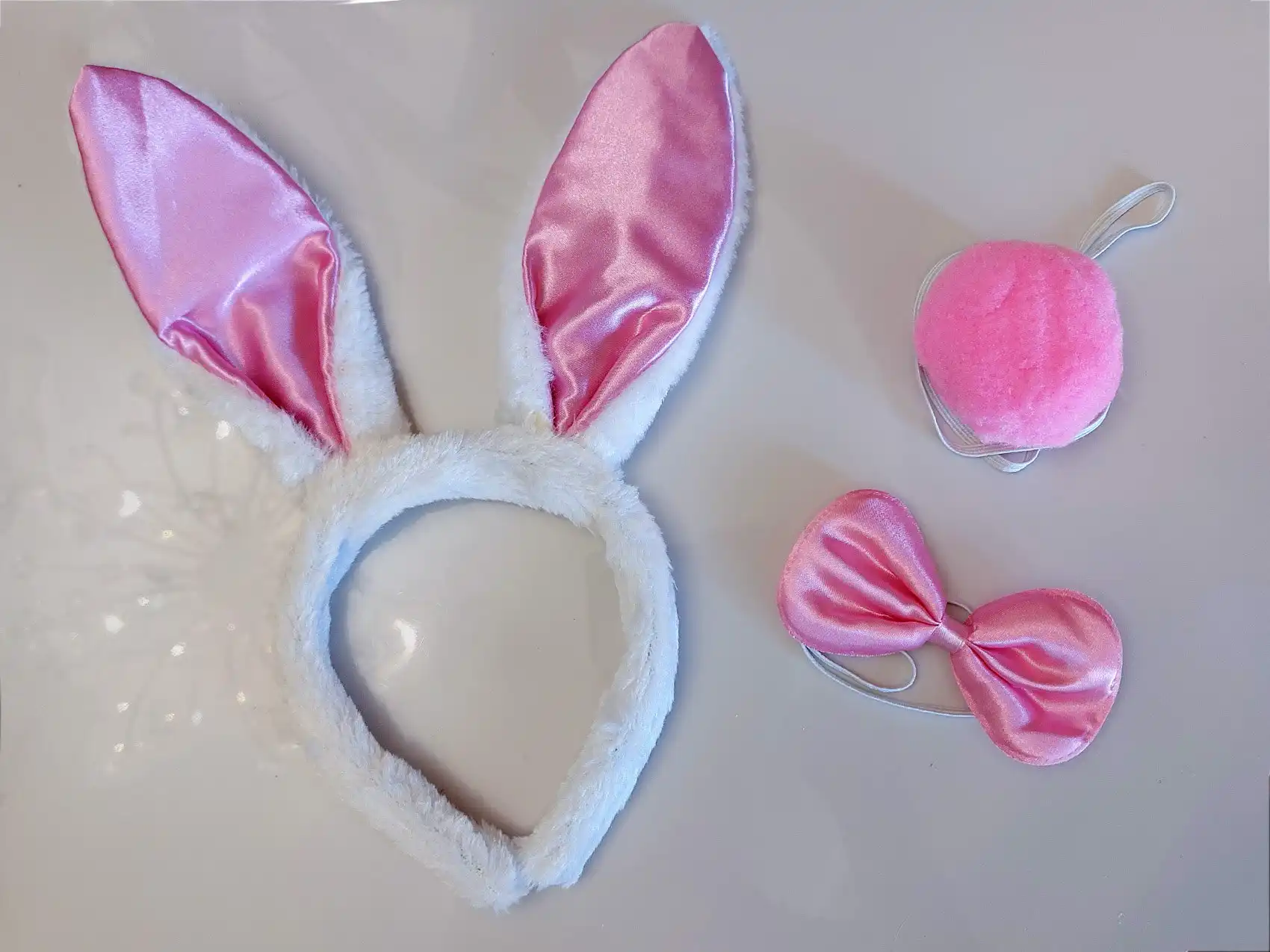 Продам набор Зайчик 3 в 1