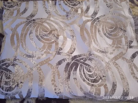 Кусок мебельной ткани 306x200 см - Барахолка в Томск