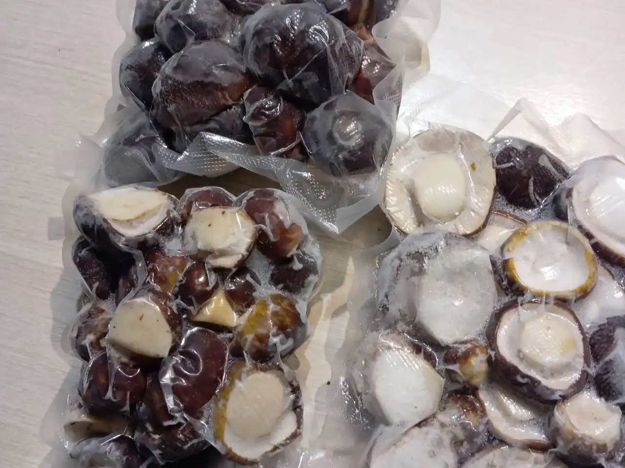 Белый гриб боровой отборный свежемороженный