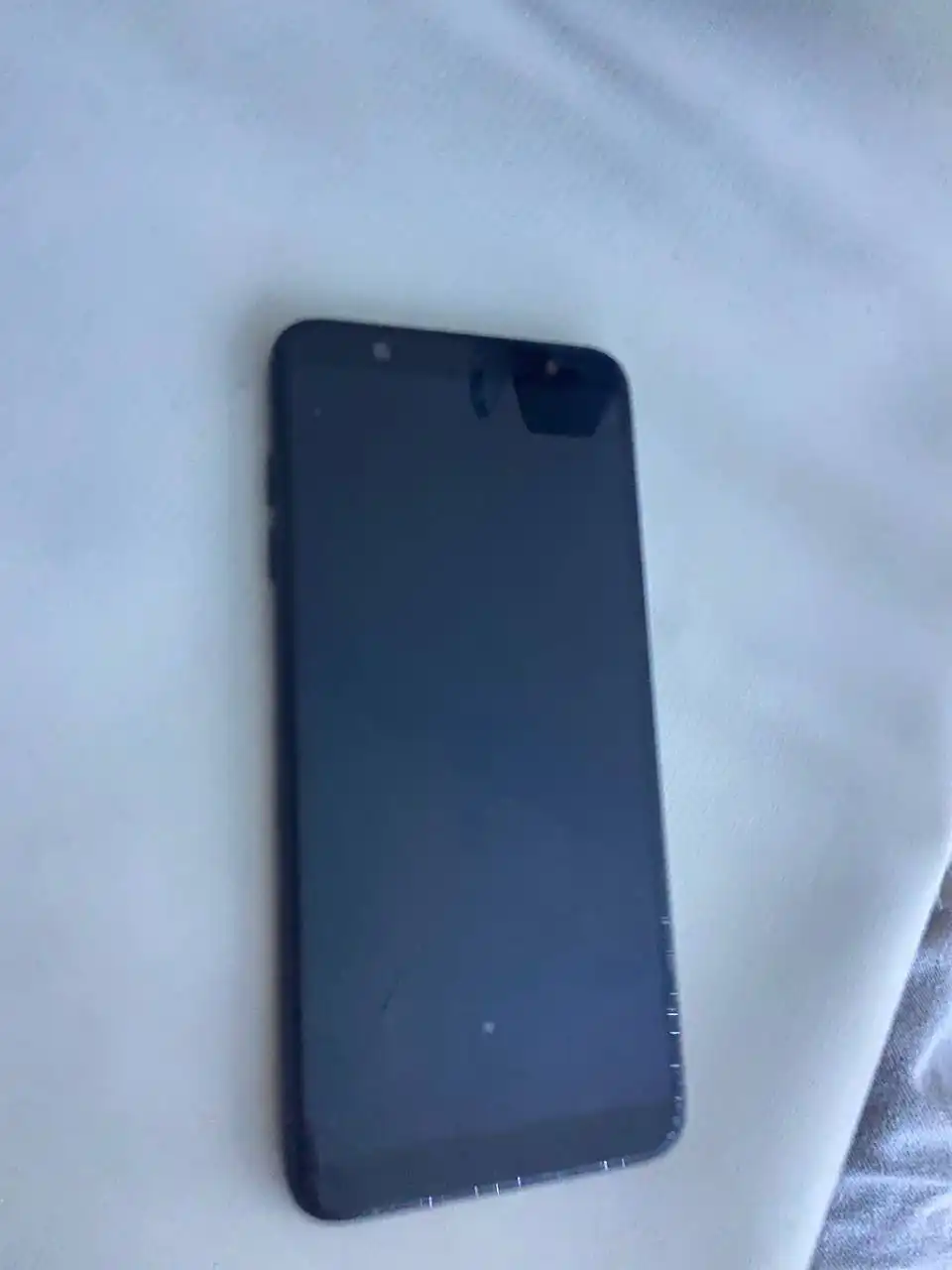 Samsung A6+ 32GB в хорошем состоянии с зарядкой и чехлом