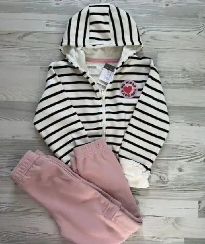 Костюм с началом Primark р. 110