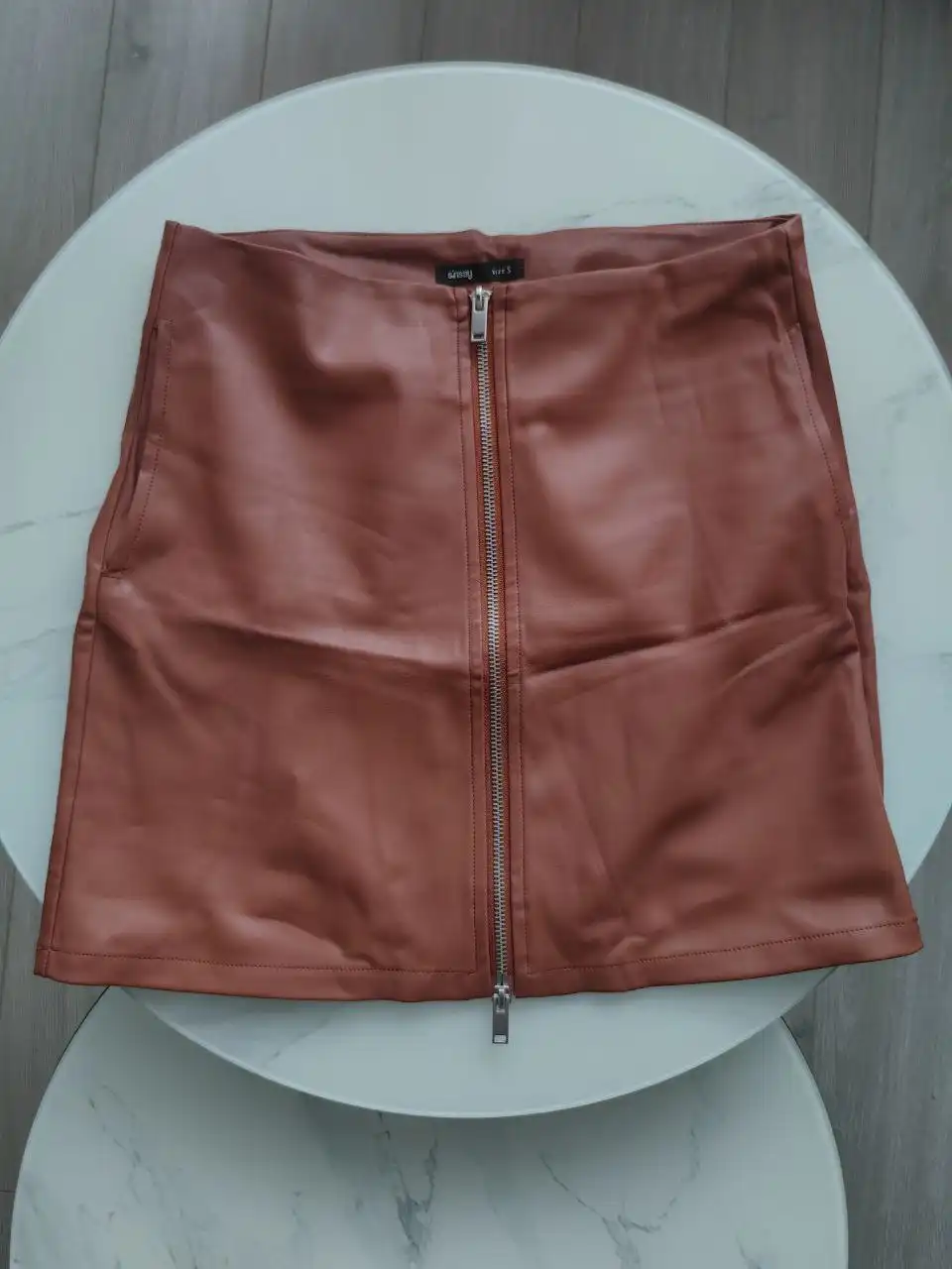 Продажа одежды в хорошем состоянии, размеры 42-46 - Одежда в Томск