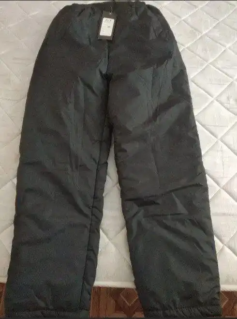 Распродажа простых зимних штанов на синтепоне - Штаны/Брюки (Одежда) в Томск