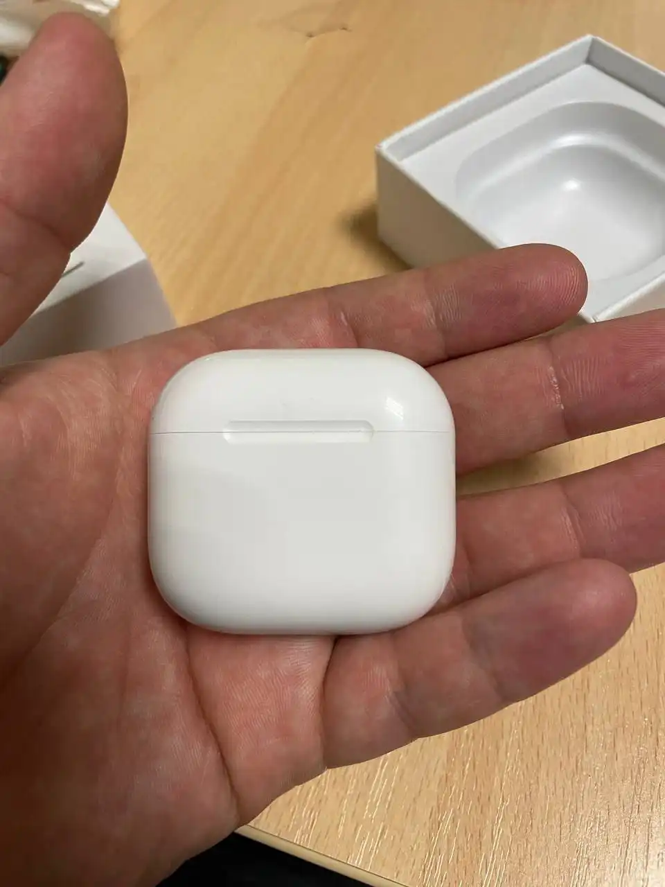 Продажа наушников AirPods 4 (реплика) - Наушники (Электроника) в Томск
