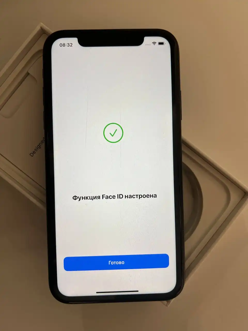 IPhone XR 64гб с мелкими коцками, аккумулятор 74% - Смартфоны (Электроника) в Томск