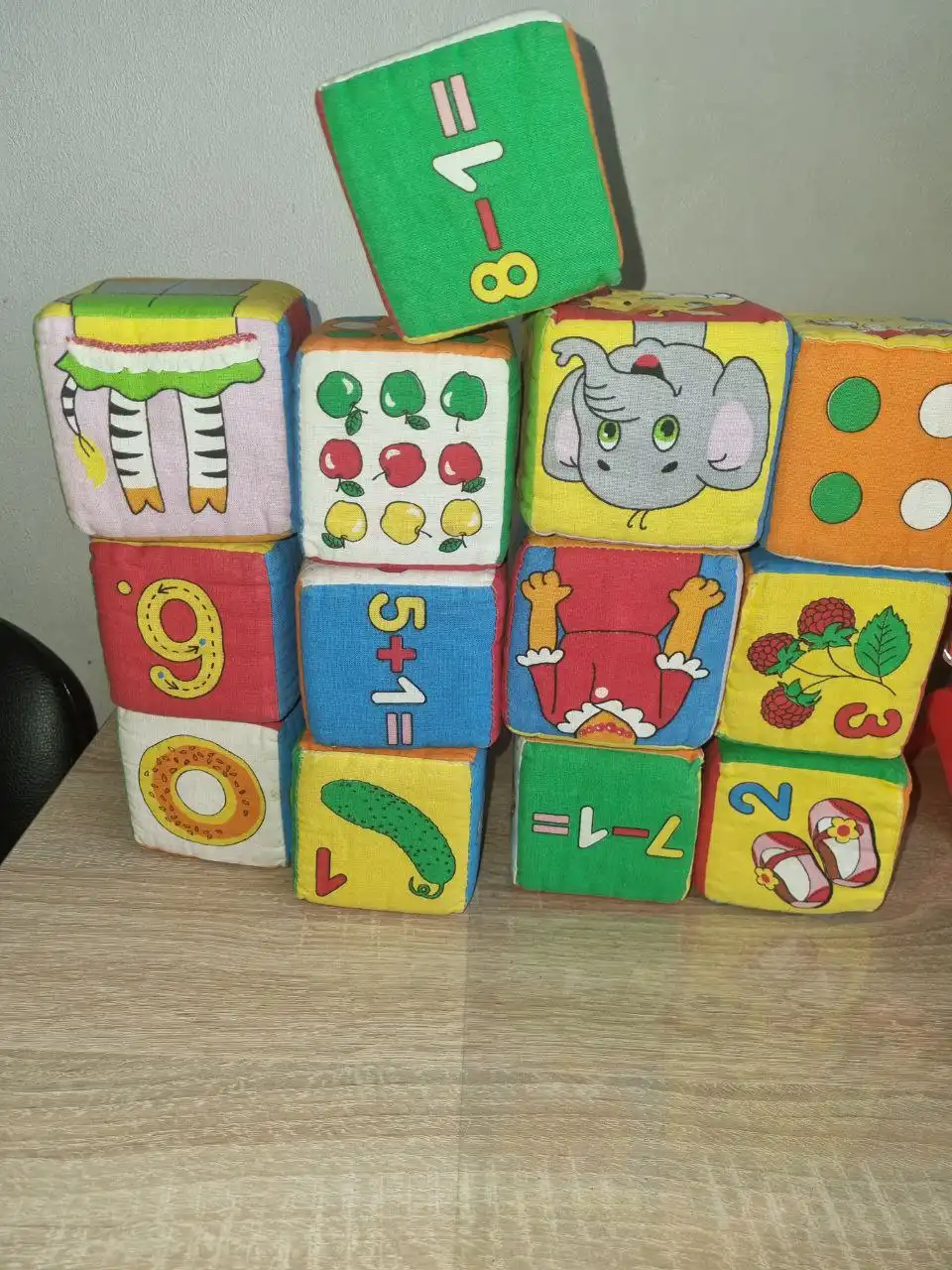 Продам мягкие кубики 9 штук - Игрушки (Товары для детей) в Томск
