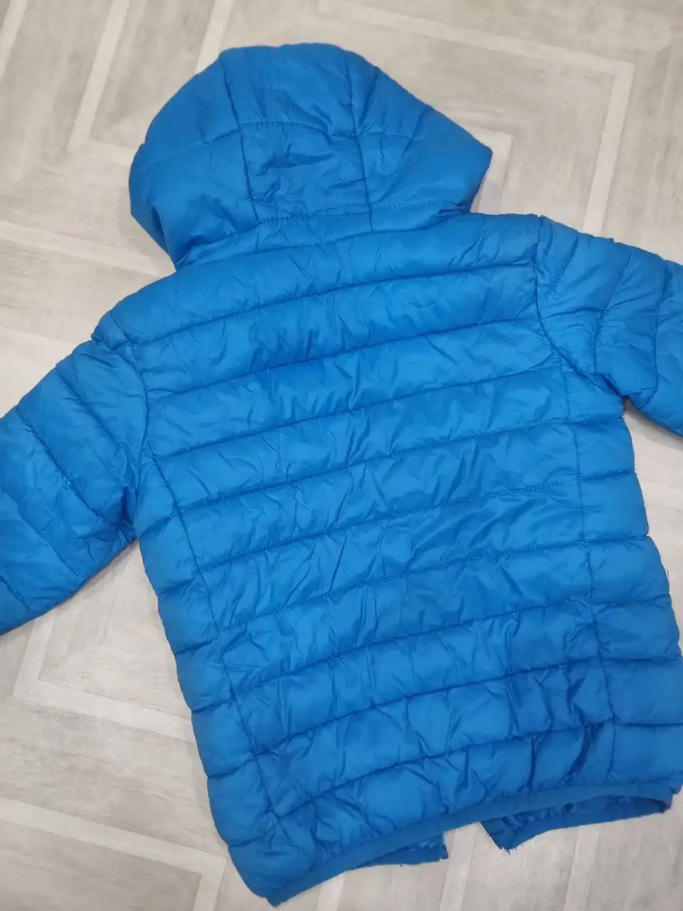 Куртка детская на 110-116, состояние хорошее - Детская одежда (Одежда) в Томск