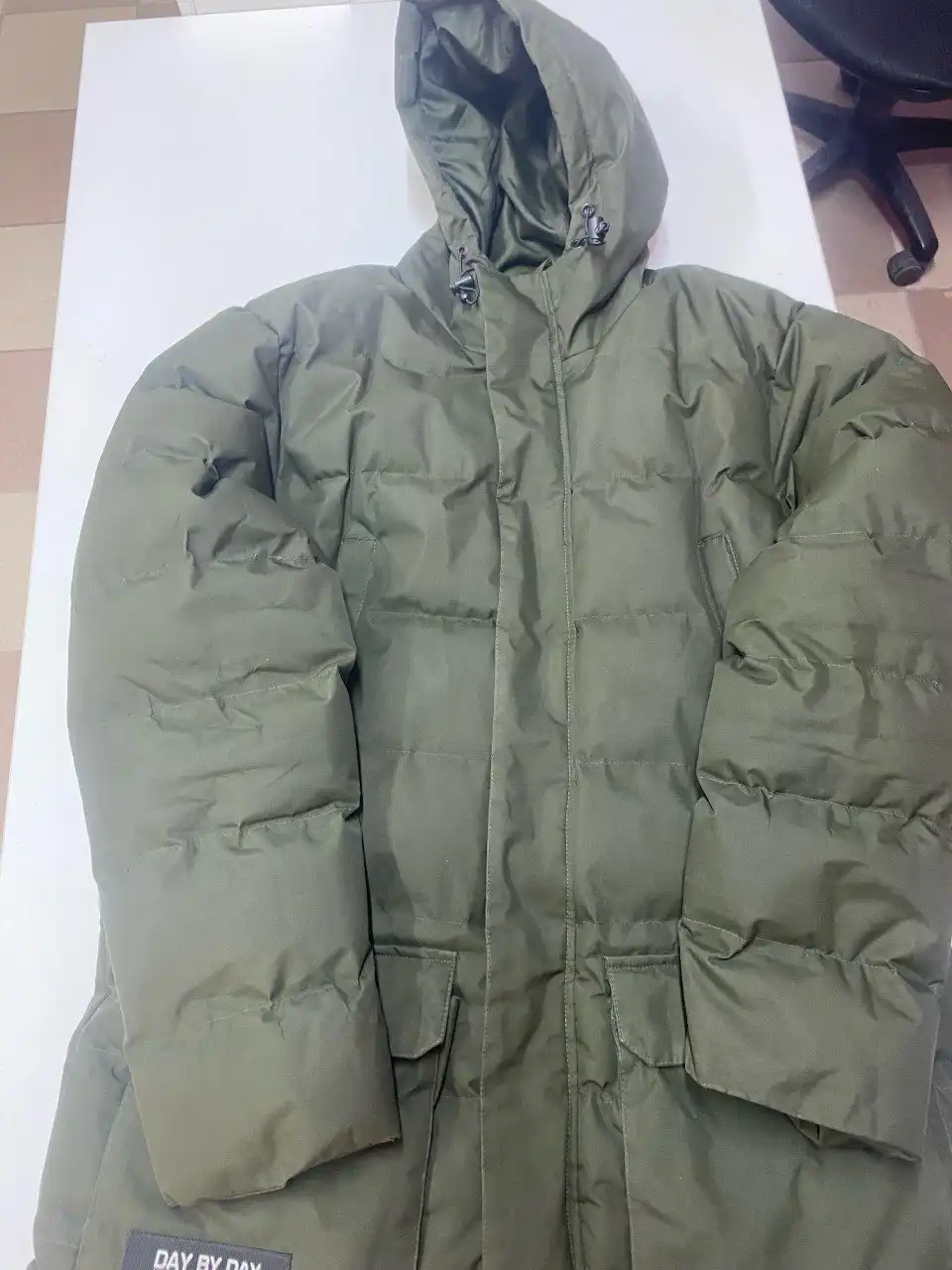 Мужской пуховик новый с бирками - Верхняя одежда (Одежда) в Томск