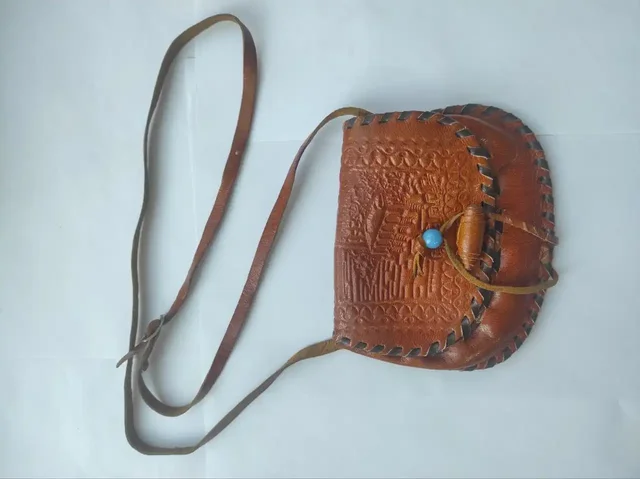 Имиджевая сумочка из натуральной кожи - Сладости/Кондитерские изделия в Томск