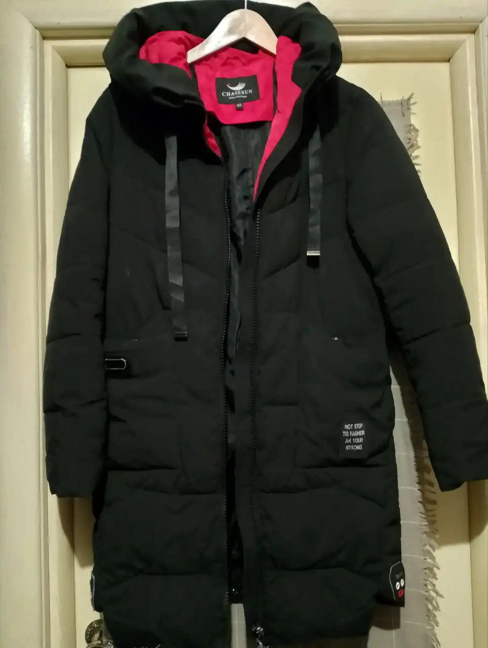 Пуховик размер 42-46 - Верхняя одежда (Одежда) в Томск