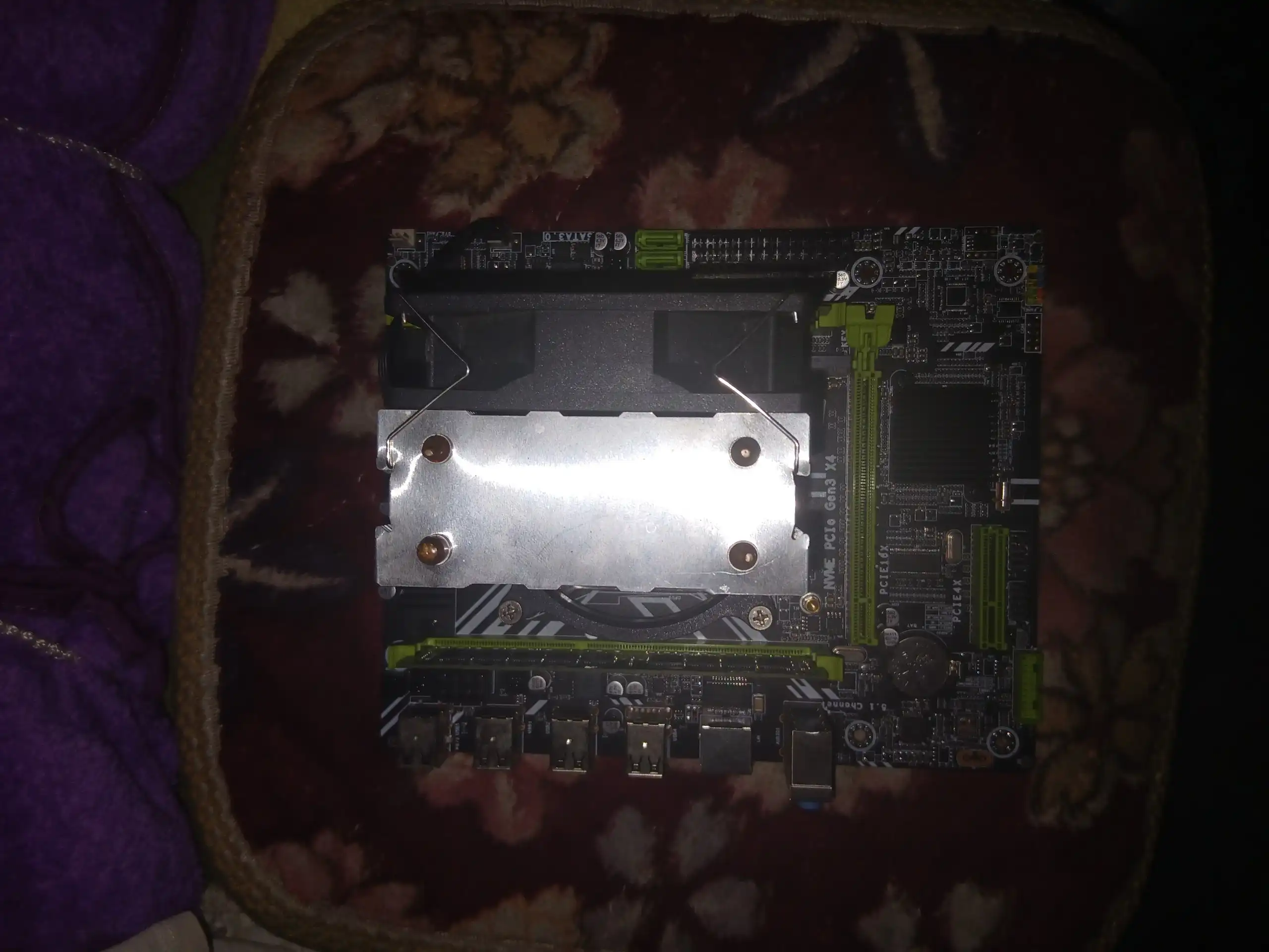 Продажа комплектующих от ПК - Компьютерные комплектующие (Электроника) в Томск