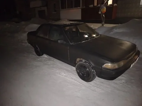 Toyota Carina 1990 года - Легковые автомобили в Томск