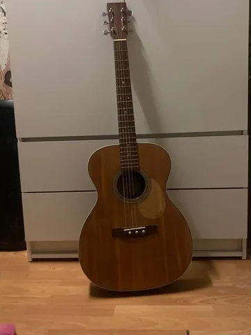 Акустическая гитара - Барахолка в Томск