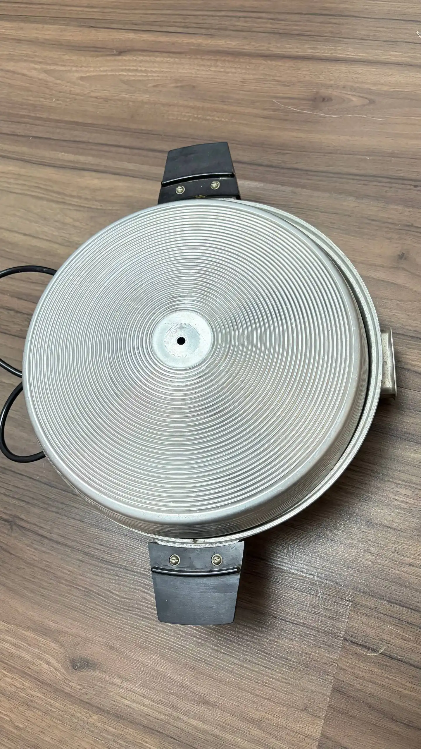 Электросковорода новая - Барахолка в Томск