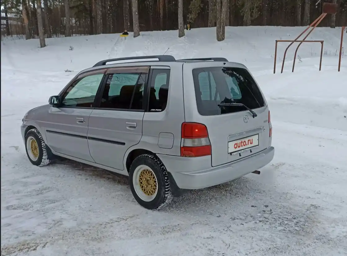 Запчасти для Mazda Demio - Автомобильные запчасти (Запчасти) в Томск