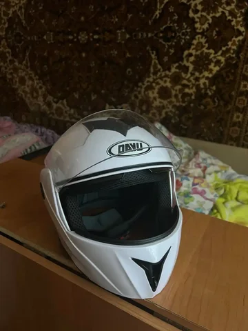 Продам новый шлем - Праздничная атрибутика в Томск