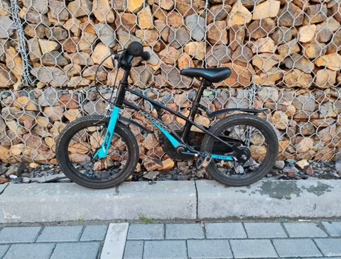 Велосипед Maxiscoo 16" в хорошем состоянии - Велосипеды в Томск