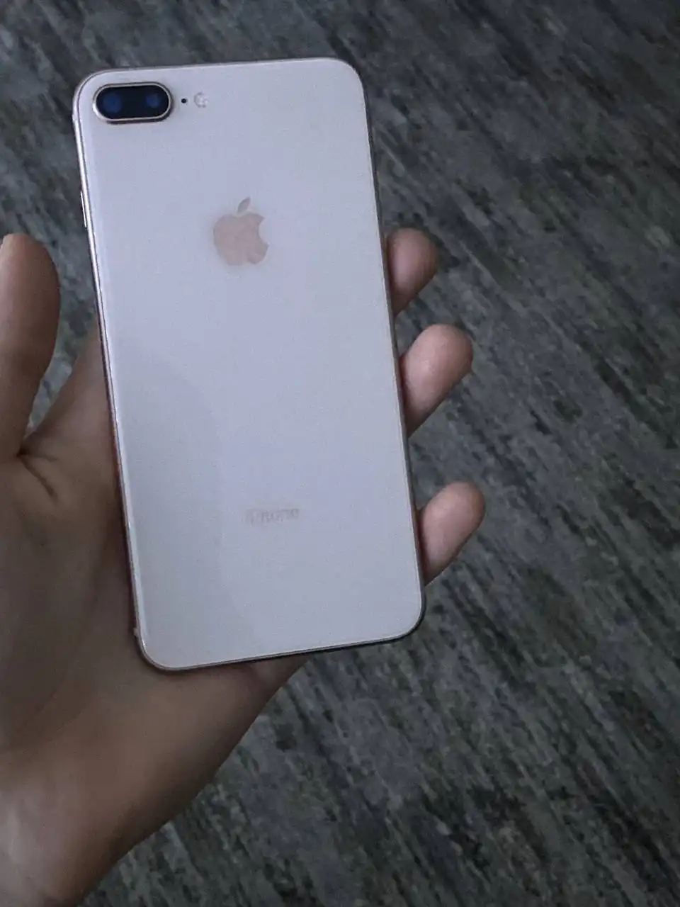 iPhone 8 Plus 64gb с неработающей кнопкой Home - Смартфоны (Электроника) в Томск