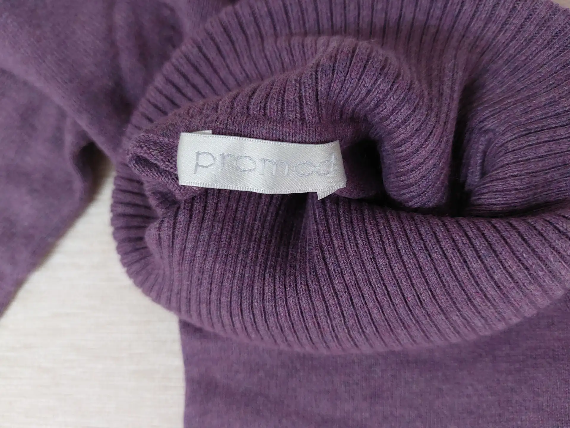 Продам водолазку Promod размер 42 - Женская одежда (Одежда) в Томск