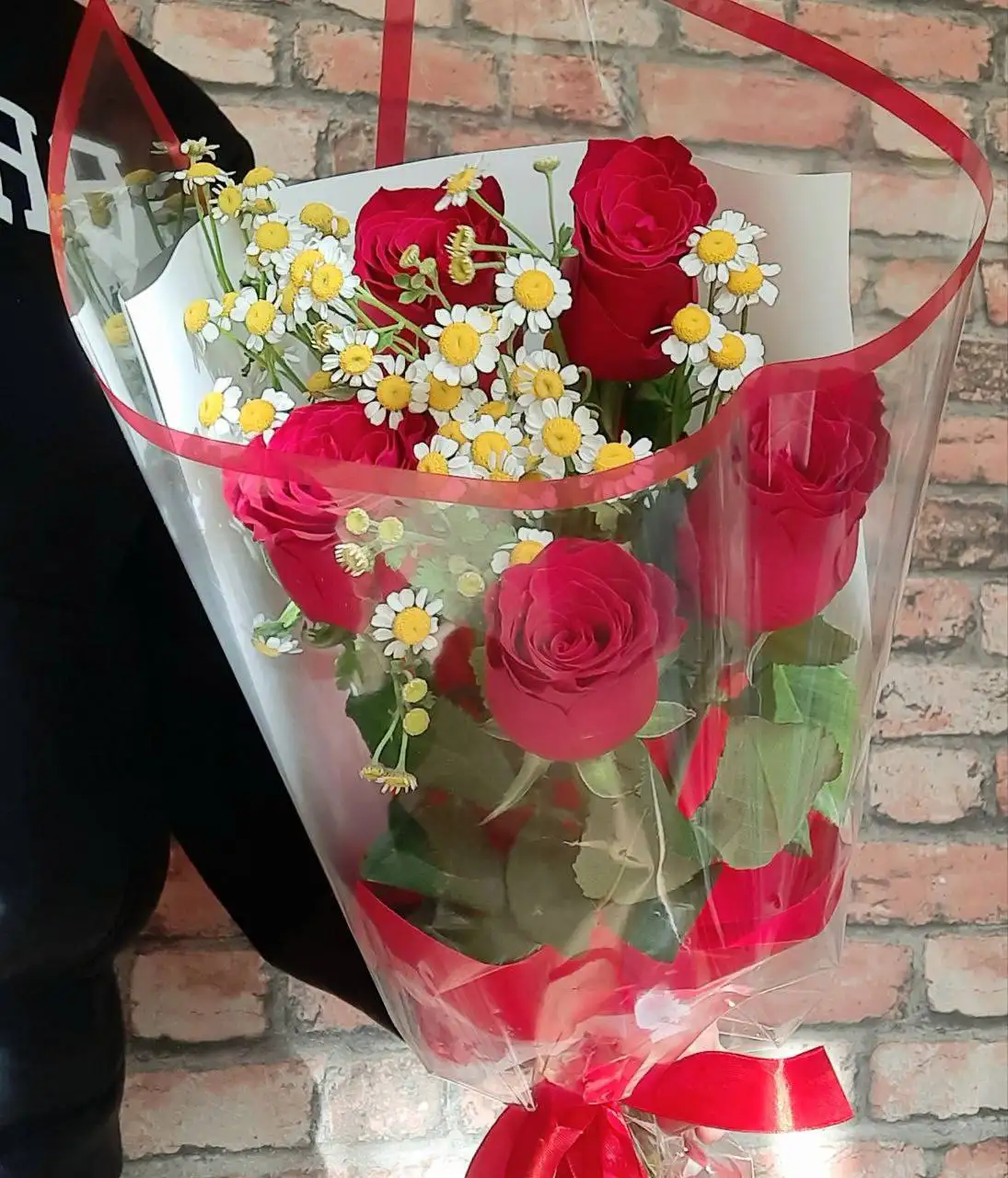 Цветы и композиции на День всех влюбленных - Доставка цветов (Услуги) в Томск