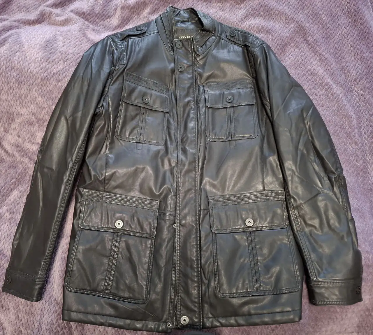Мужские куртки кожзам, размеры 48 и 56 - Верхняя одежда (Одежда) в Томск