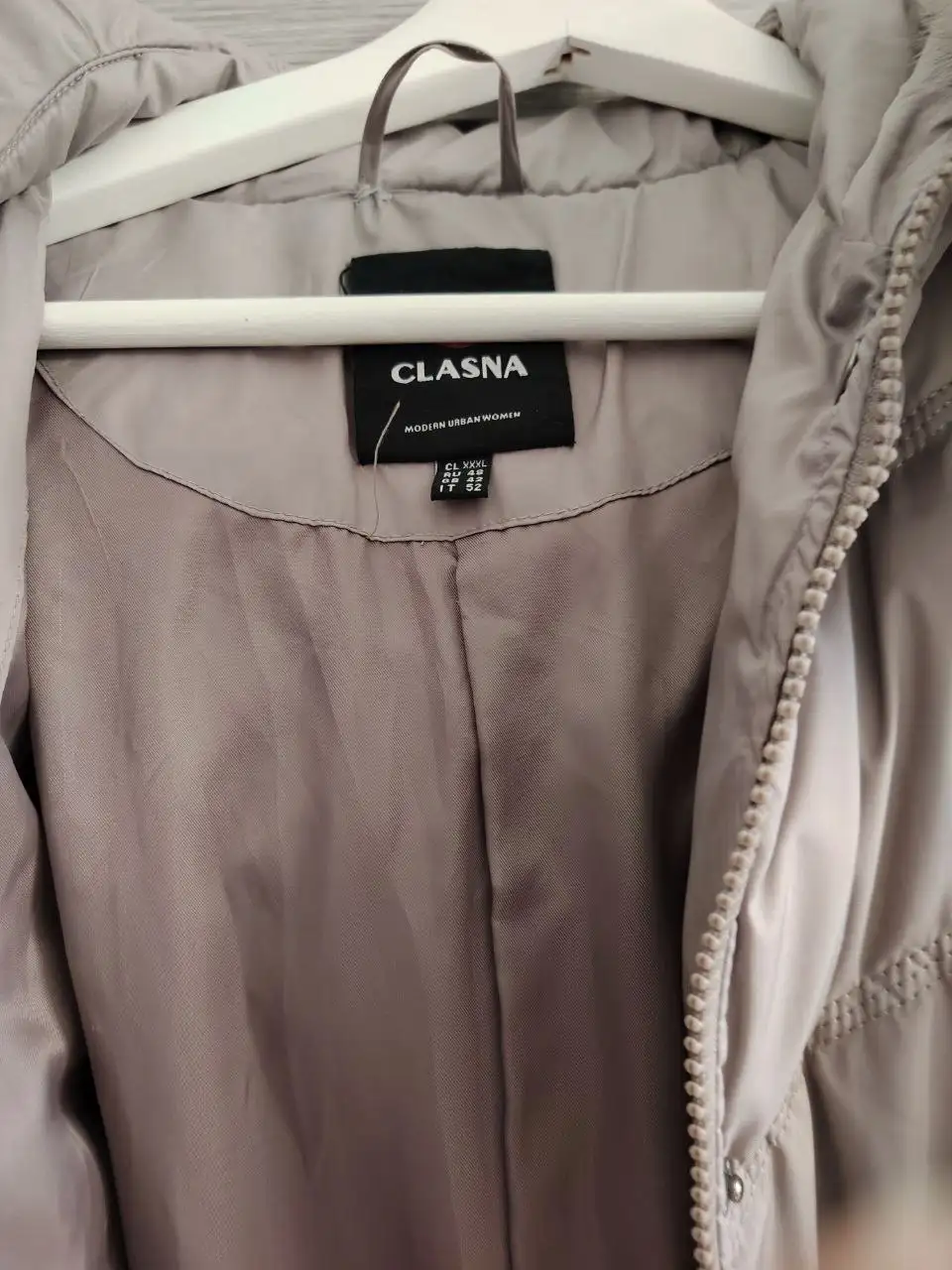 Пуховик размер 48 - Верхняя одежда (Одежда) в Томск