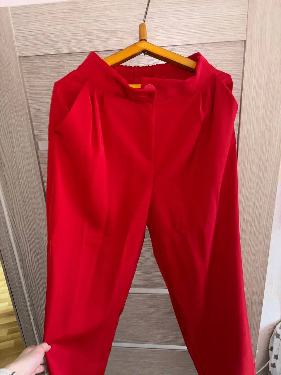 Брючный костюм 44 размера - Костюмы (Одежда) в Томск