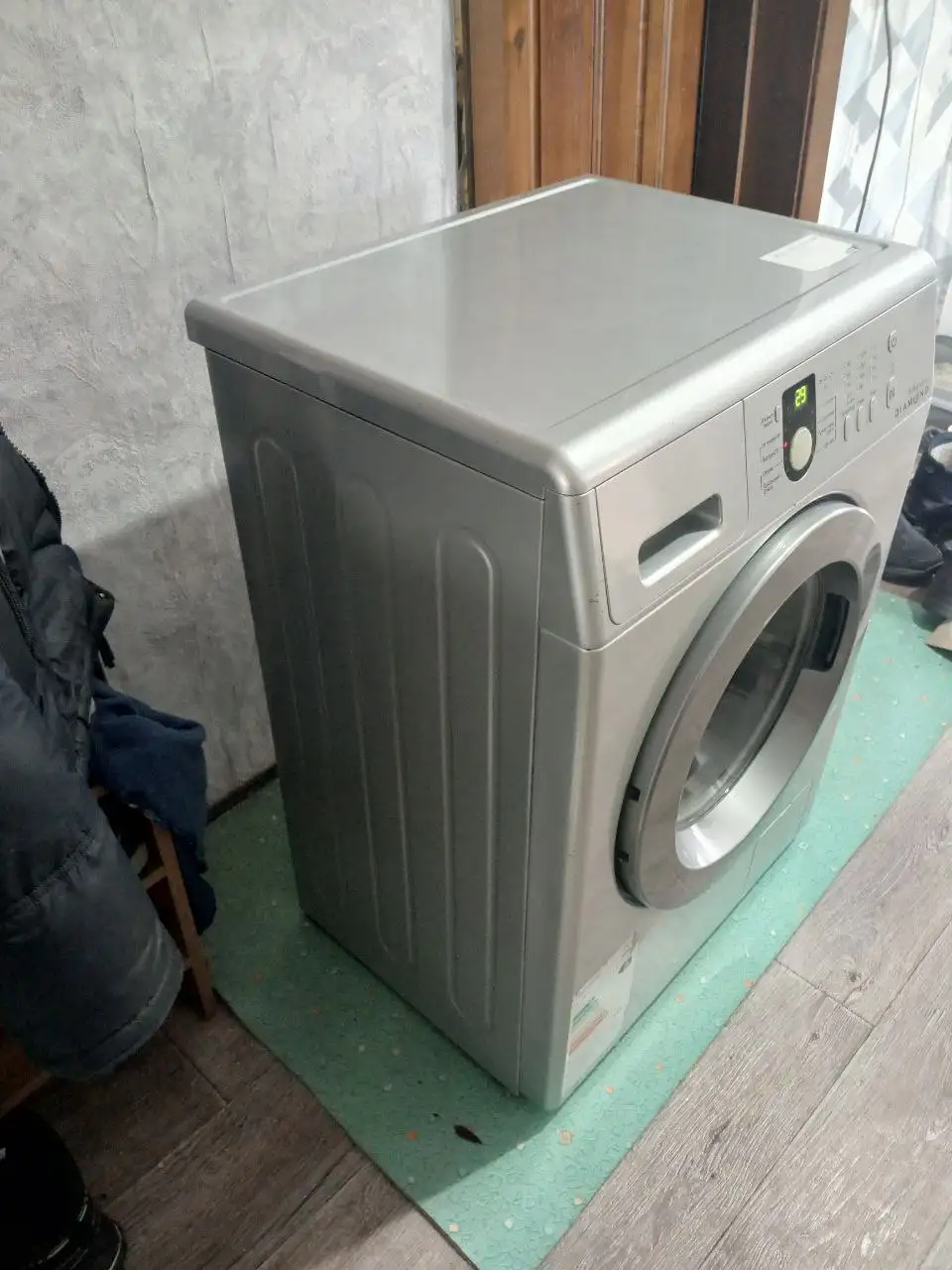 Стиральная машина Samsung Diamond 6кг 1000 об/мин - Стиральные машины (Барахолка) в Томск