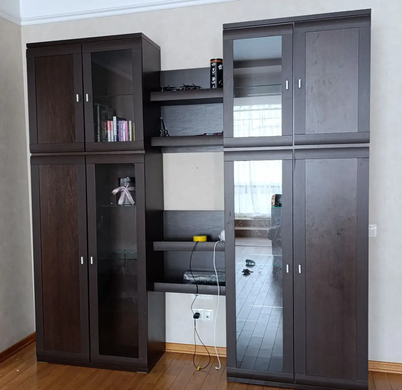 Продажа детской мебели: кроватка-трансформер, шкаф, тумба под ТВ - Барахолка в Томск