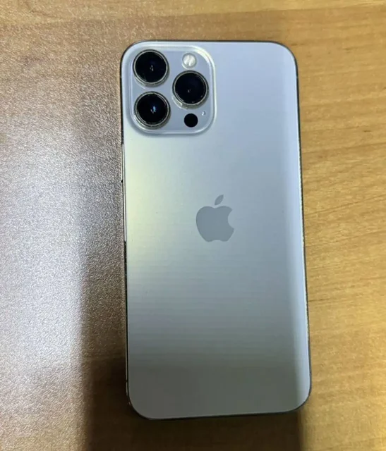 Продам iPhone 13 Pro Max 256 ГБ - Смартфоны в Томск