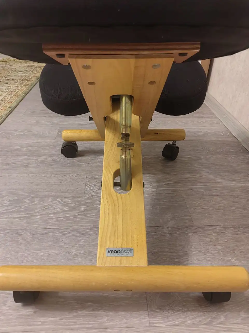 Ортопедический стул с регулировкой под рост - Барахолка в Томск