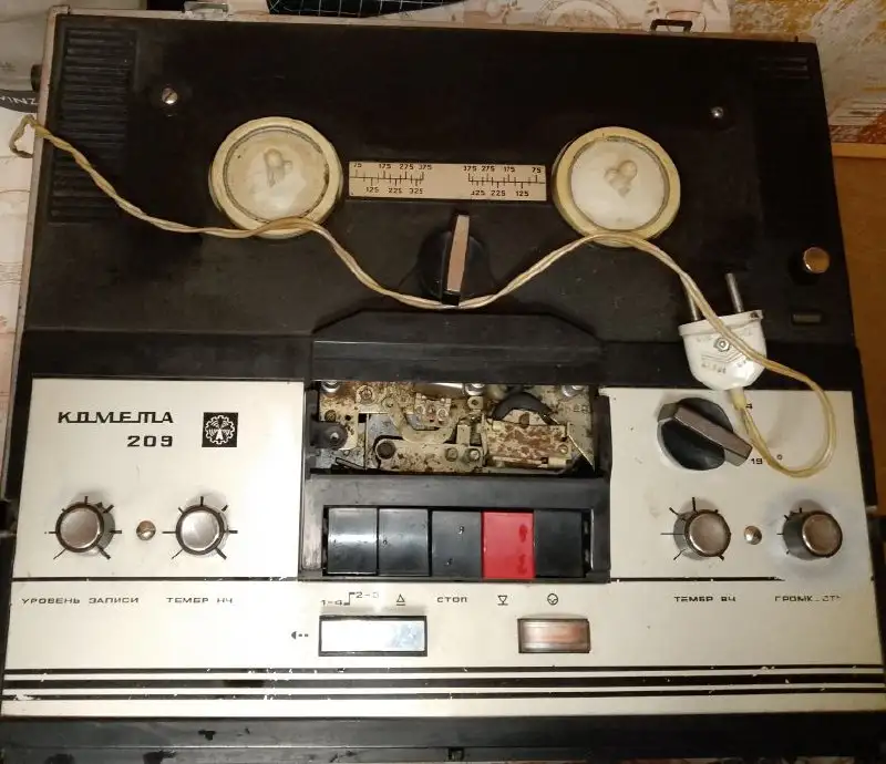 Продам СССР на запчасти - Барахолка в Томск