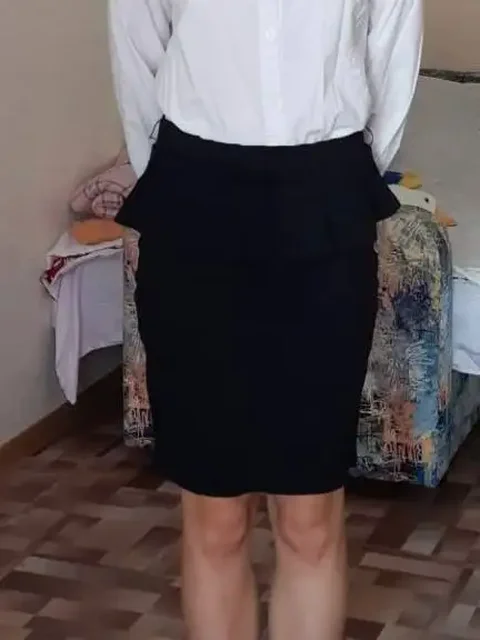 Продам юбку-карандаш с баской, размер 42-44 - Одежда в Томск