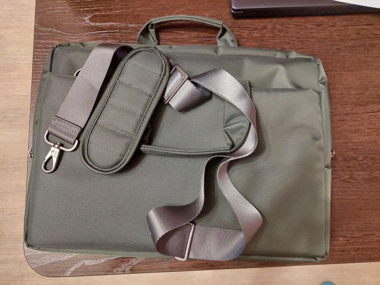 Сумка для ноутбука темно-зеленая - Сумки (Барахолка) в Томск