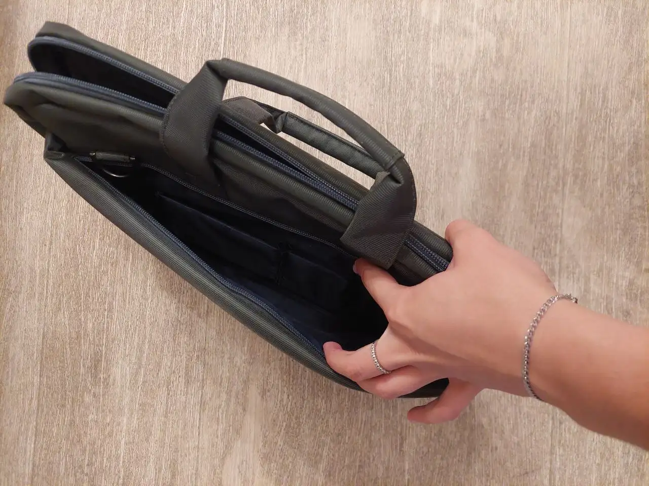 Сумка для ноутбука темно-зеленая - Сумки (Барахолка) в Томск