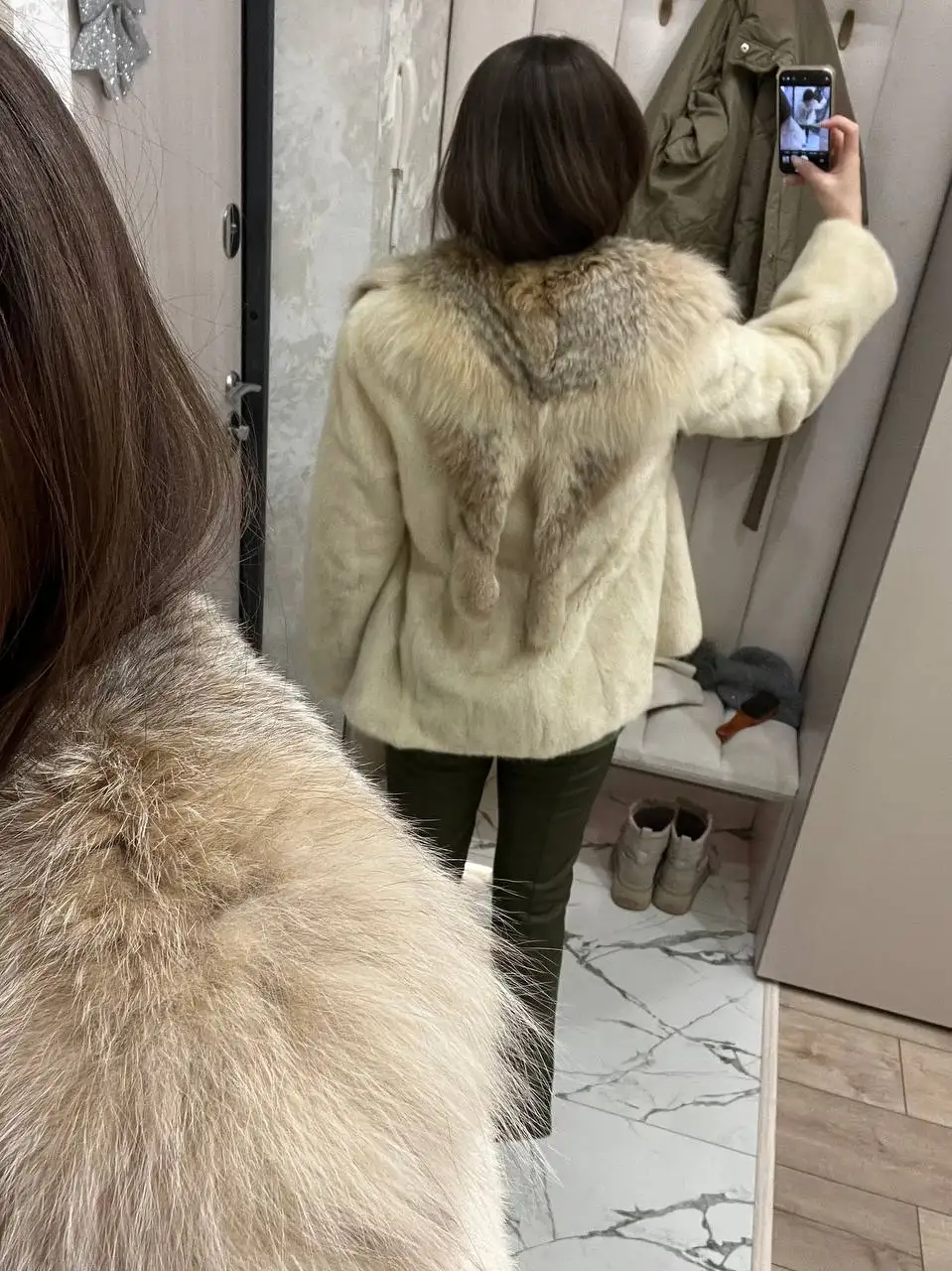 Шуба норка с воротником рысь - Верхняя одежда (Одежда) в Томск