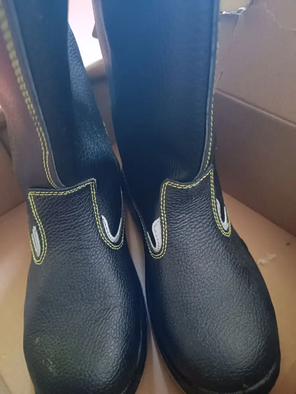 Новые кроссовки 42 размер - Обувь (Одежда) в Томск