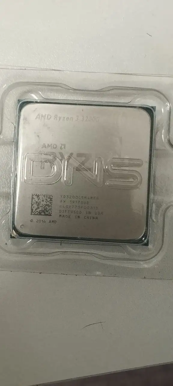 Продам процессор AMD Ryzen 3 3200G - Компьютерные комплектующие (Электроника) в Томск