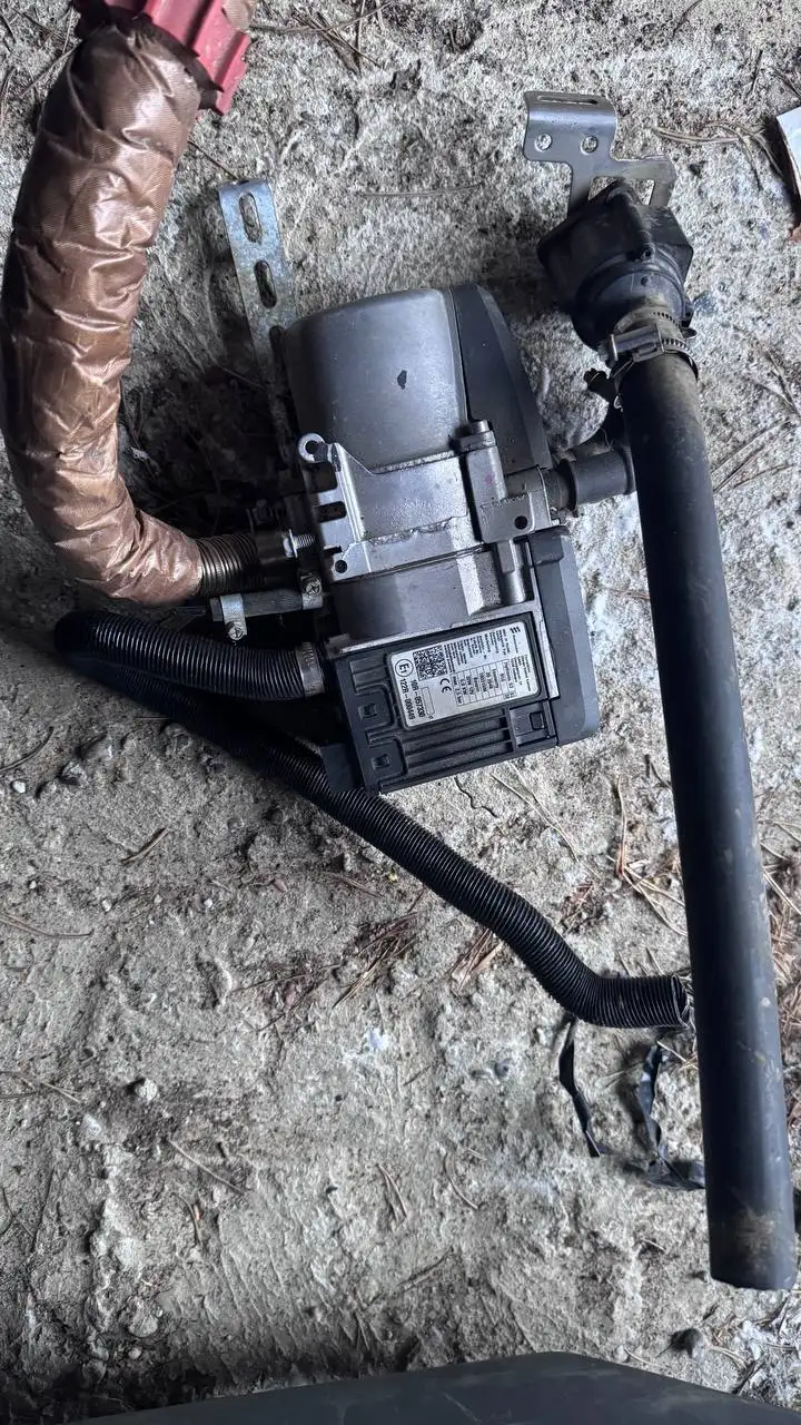 Продам автономный отопитель Eberspächer Hydronic S3 B5E 5kW - Автономные отопители (Запчасти) в Томск