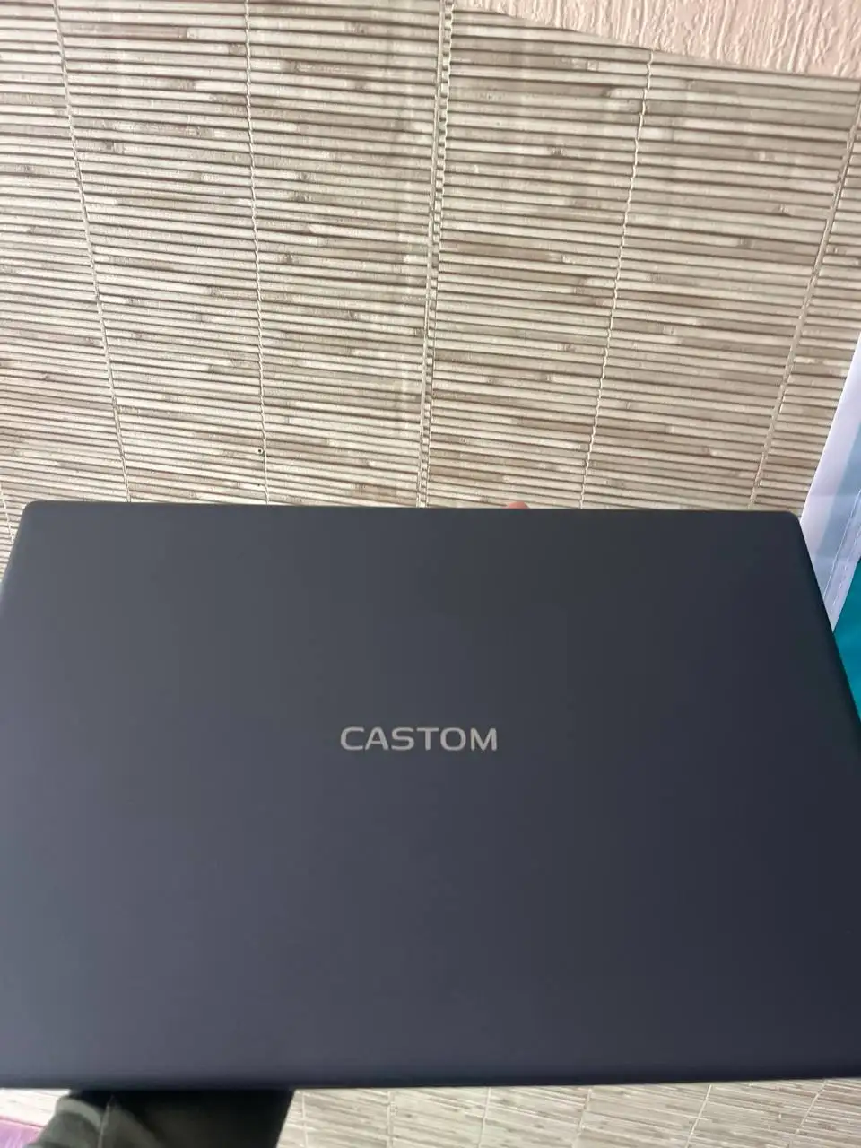 СРОЧНО продам ноутбук Castom - Ноутбуки (Электроника) в Томск