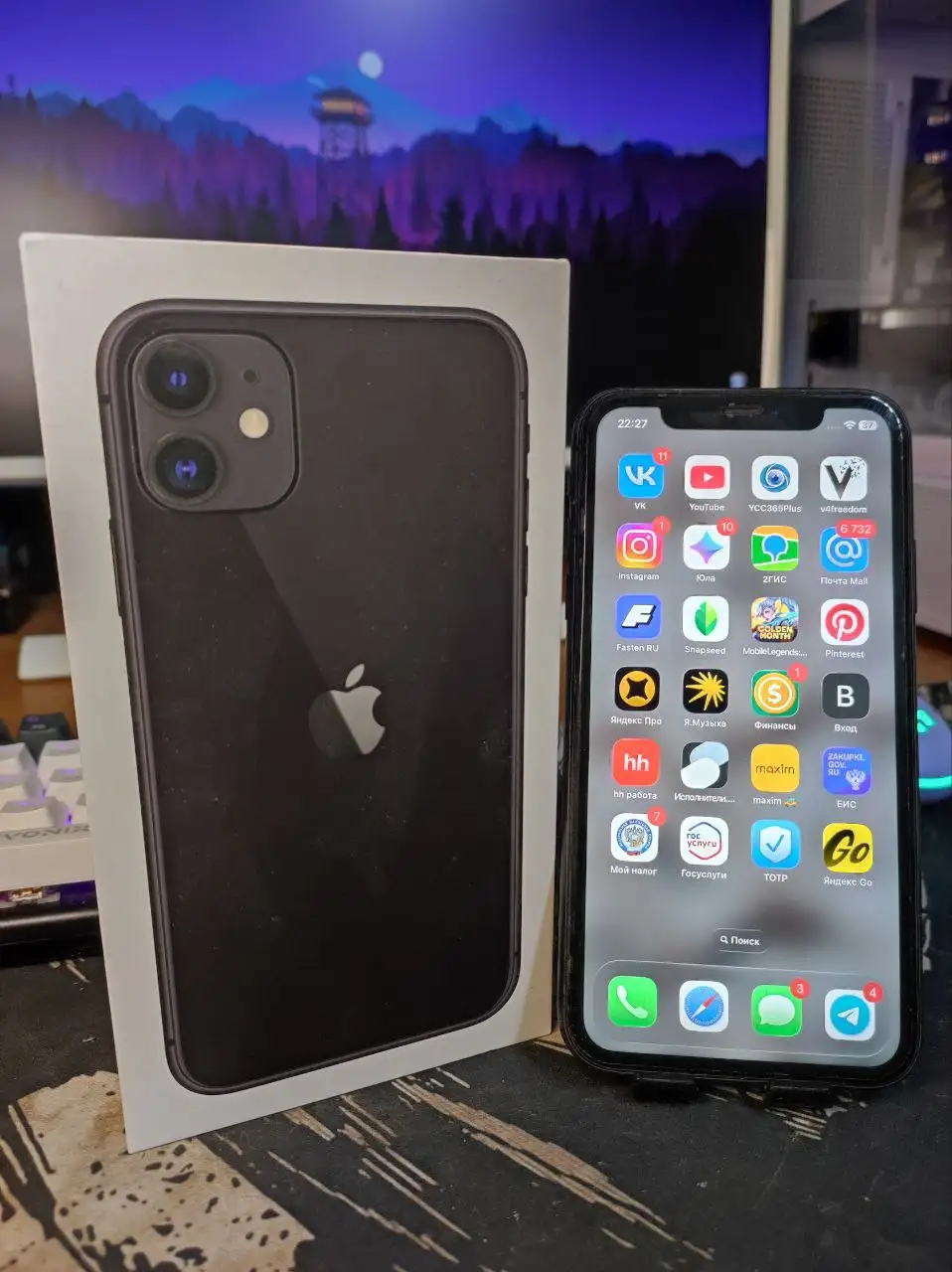 Продам или обменяю iPhone 11 64GB Black - Смартфоны (Электроника) в Томск