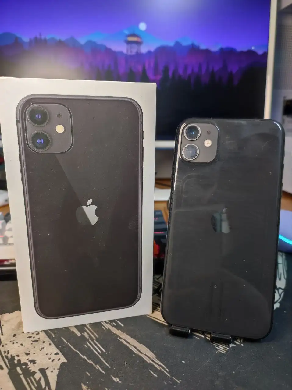 Продам или обменяю iPhone 11 64GB Black - Смартфоны (Электроника) в Томск