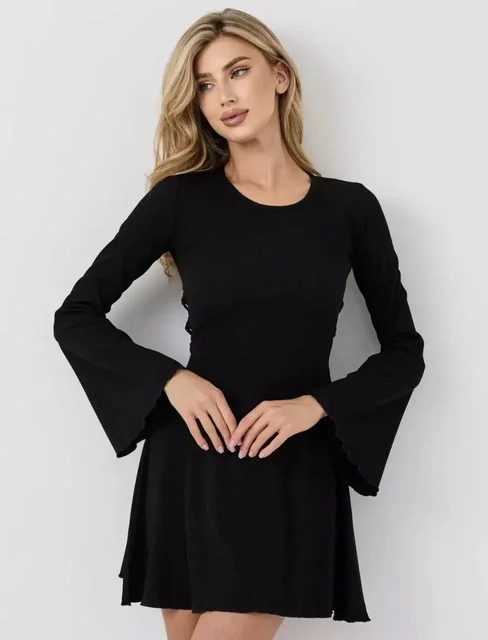 Продам новое платье в рубчик размер 40 - Худи в Томск